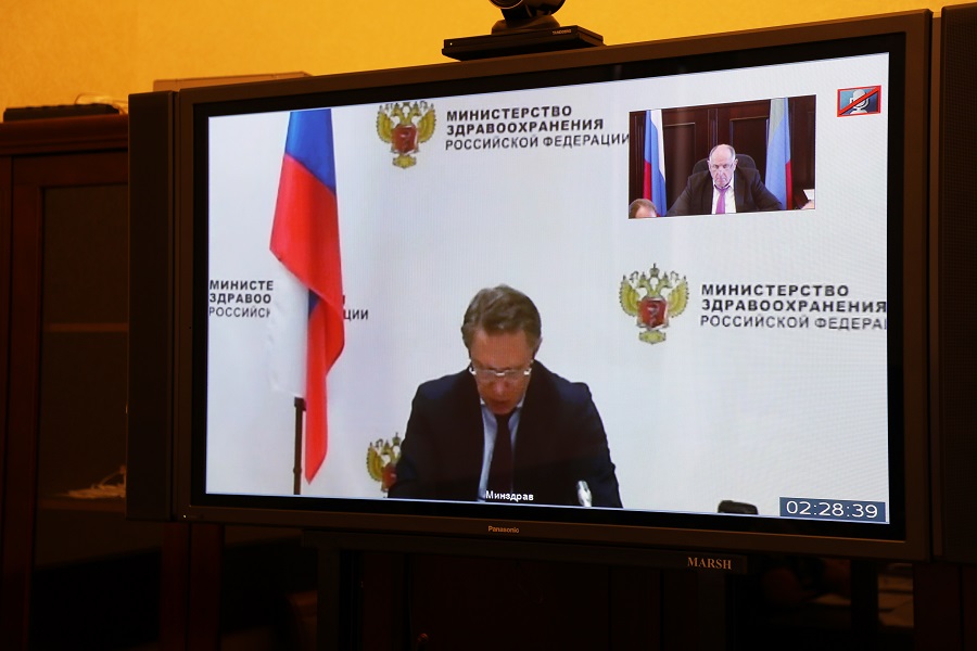 Абдулмуслим Абдулмуслимов принял участие в совещании о готовности школ к 1 сентября под руководством Татьяны Голиковой