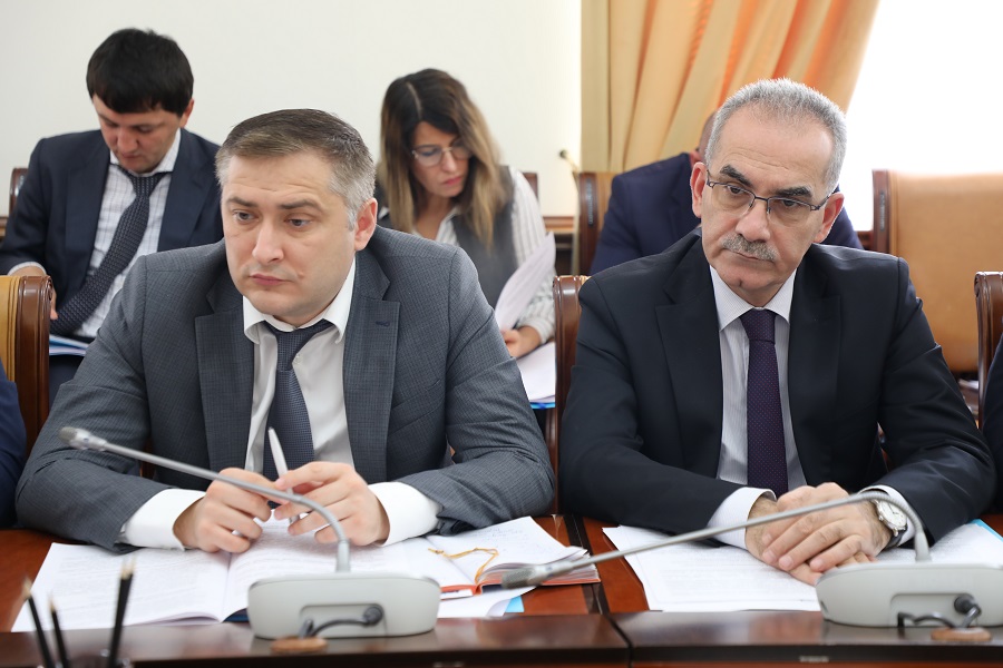 Абдулмуслим Абдулмуслимов поручил провести глубокий анализ ухудшающейся ситуации с демографией в Дагестане и выработать комплекс мер