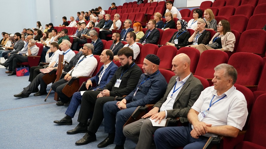 В Махачкале отметили 55-летие Прикаспийского зонального НИВИ