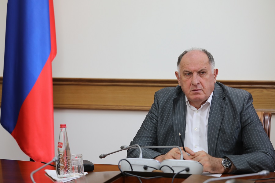 Зарплаты педработников Дагестана доведут до целевых значений "майских" указов
