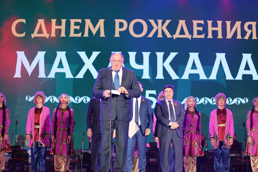 Праздничный концерт к 165-летию города прошел в Махачкале