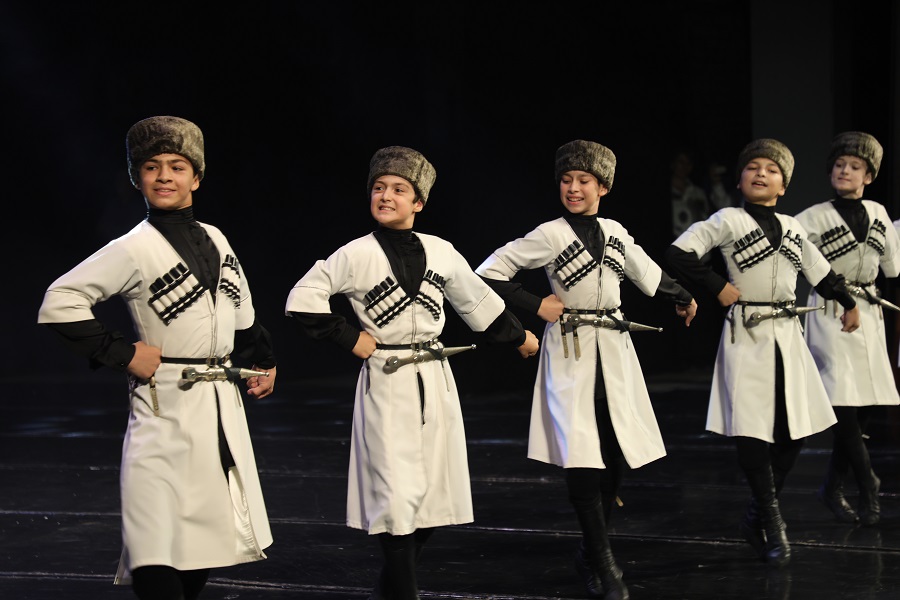 День учителя торжественно отметили в Дагестане