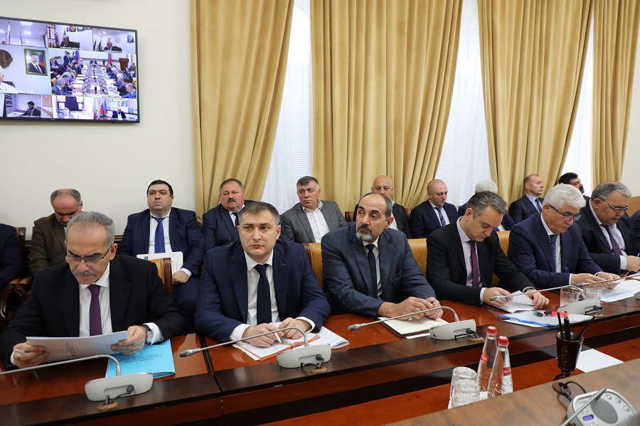 Правительство Дагестана окажет поддержку предприятиям, производящим продукцию для участников СВО