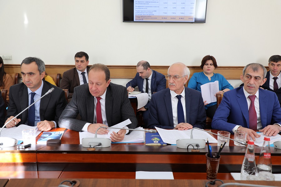 Бюджет Дагестана на 2023 год будет строго социально ориентированным – Абдулмуслимов