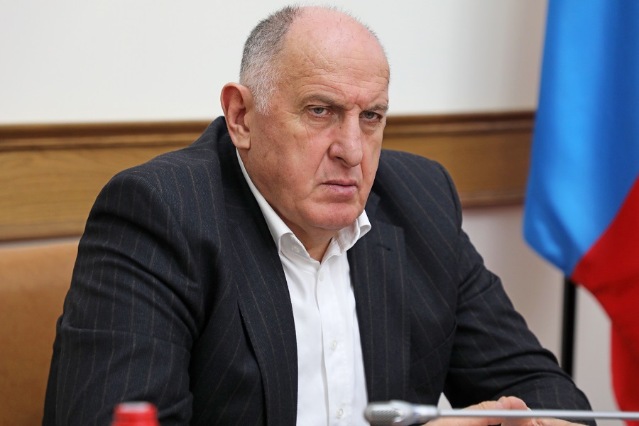 Решение проблем развития Карабудахкентского района обсудили под руководством Абдулмуслима Абдулмуслимова