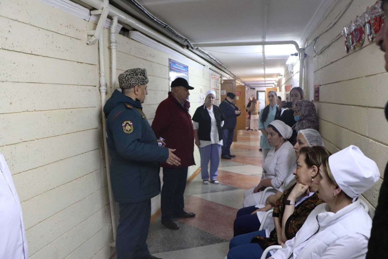Сотрудники МЧС Дагестана проходят плановые учения