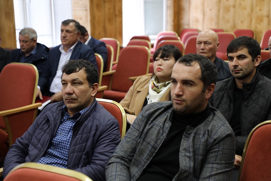В Дагестане выработают госпрограмму по развитию молочного скотоводства