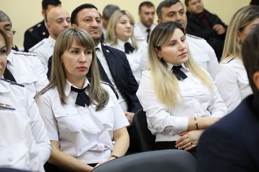 Манвел Мажонц вручил 9 городам паспорта готовности к зиме