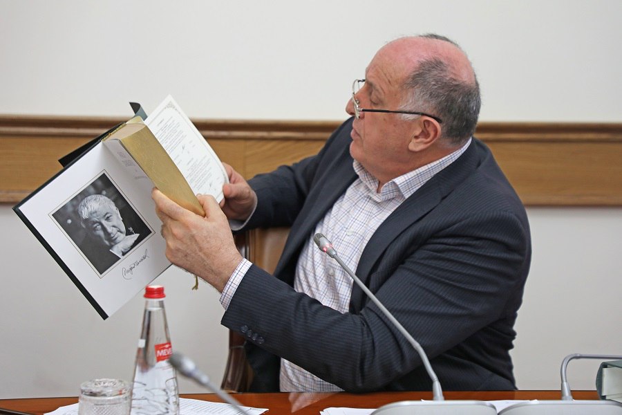 Торжественное открытие года Расула Гамзатова состоится в феврале 2023 года