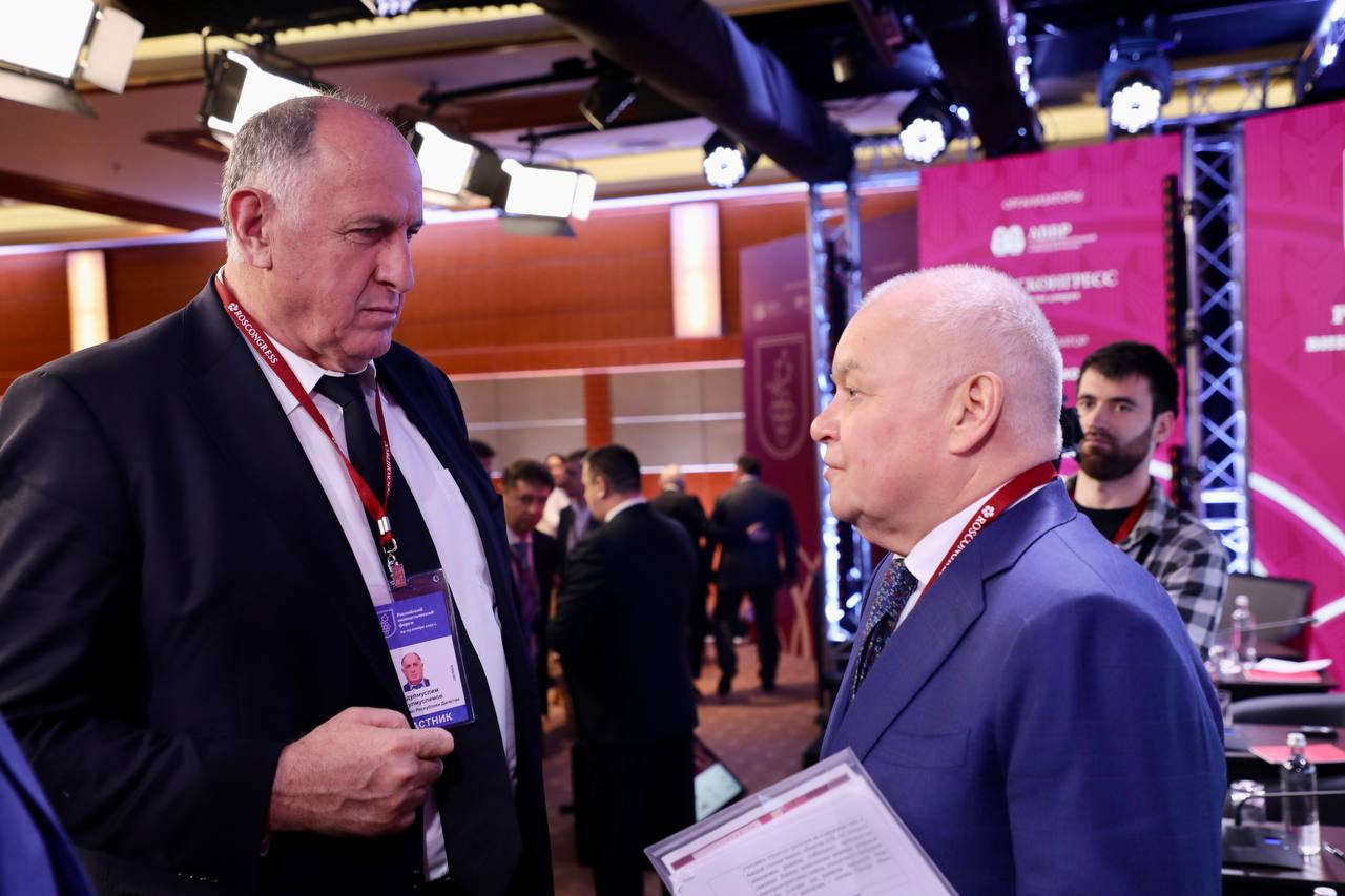 Виктория Абрамченко отметила позитивные тенденции в развитии винодельческой отрасли Дагестана