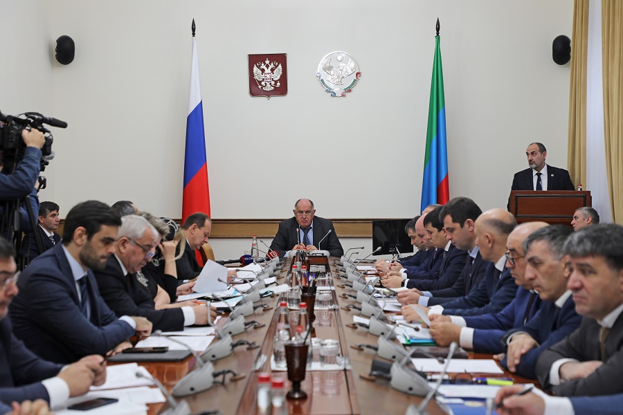 Абдулмуслим Абдулмуслимов провёл заседание Оперативного штаба