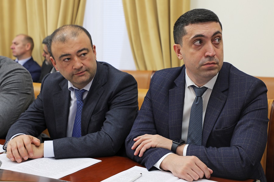 Абдулмуслим Абдулмуслимов провёл заседание Оперативного штаба