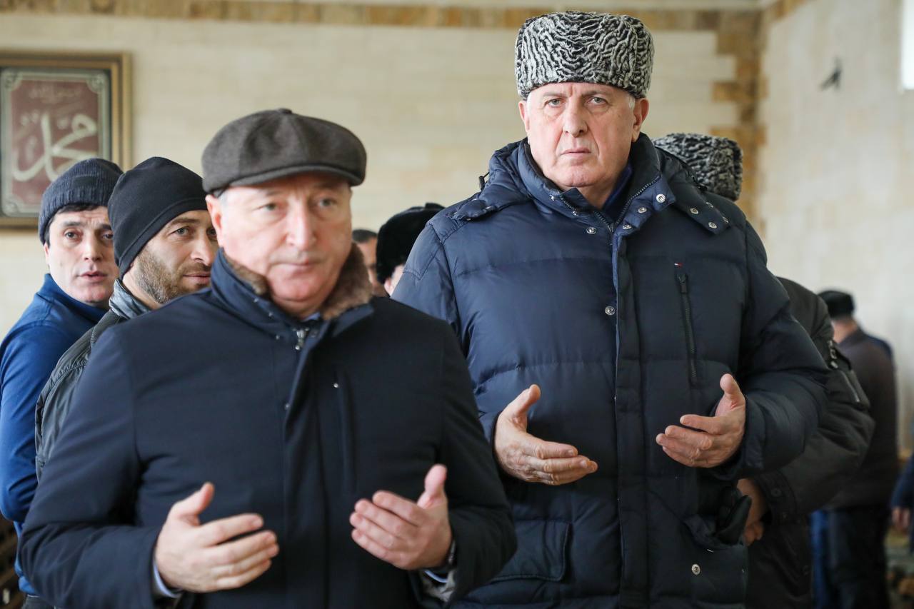 В Дагестане простились с Магомедали Магомедовым