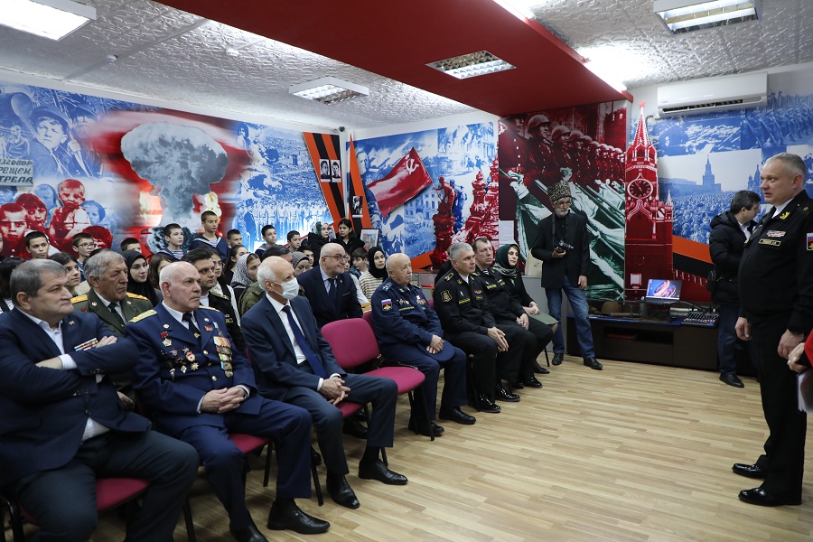 Рамазан Джафаров принял участие в открытии выставки, посвященной 300-летию Каспийской флотилии