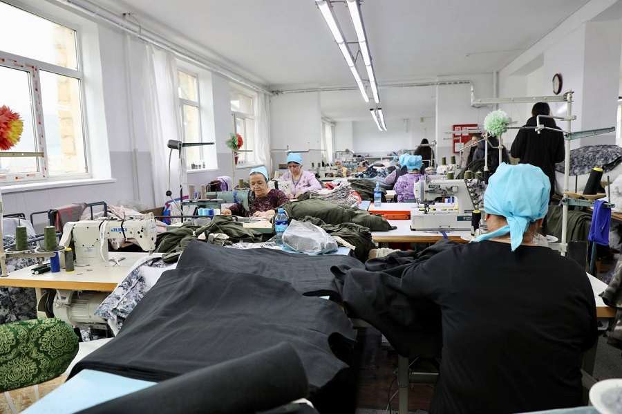 Фабрика имени Шамиля наладила выпуск продукции для военнослужащих