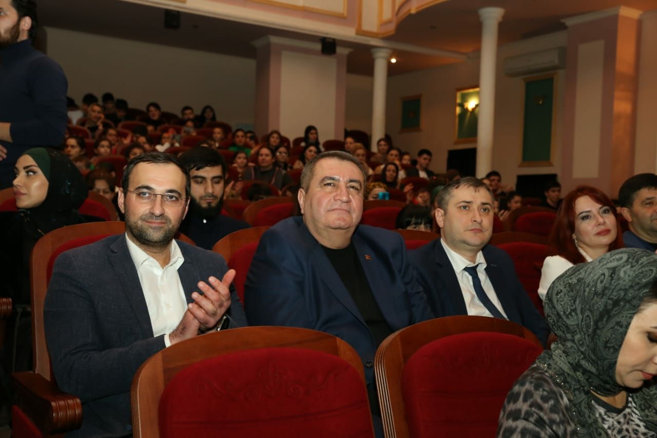 Мурад Казиев принял участие в предновогоднем благотворительном концерте «Давайте верить в чудеса!»