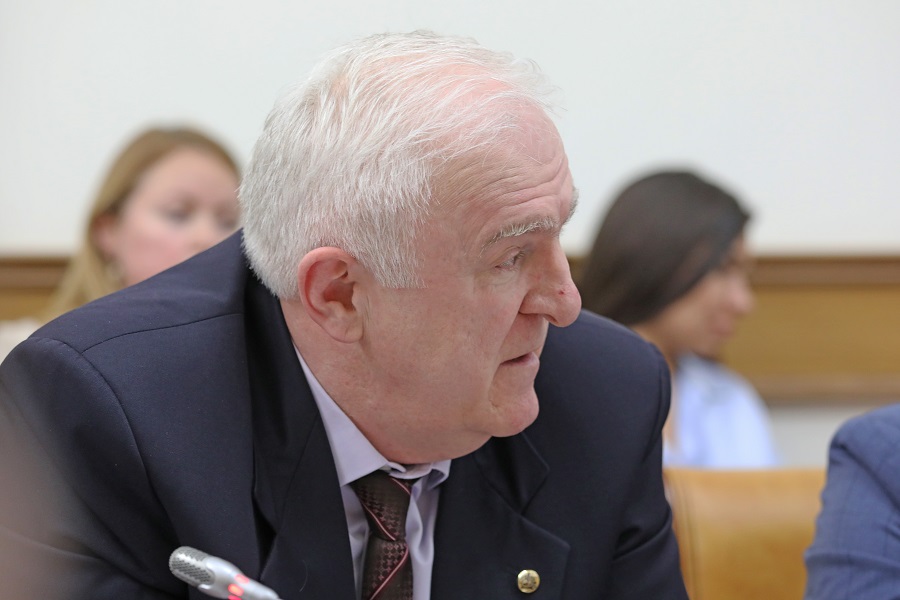 Сергей Назаров положительно оценил ход строительства социальных объектов в Новолакском районе и Дербенте