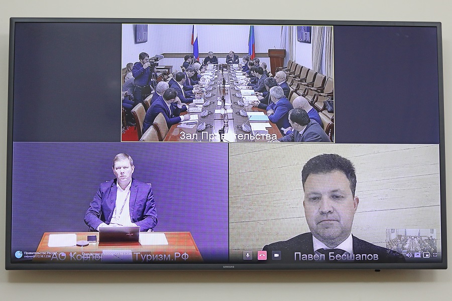 Сергей Назаров положительно оценил ход строительства социальных объектов в Новолакском районе и Дербенте