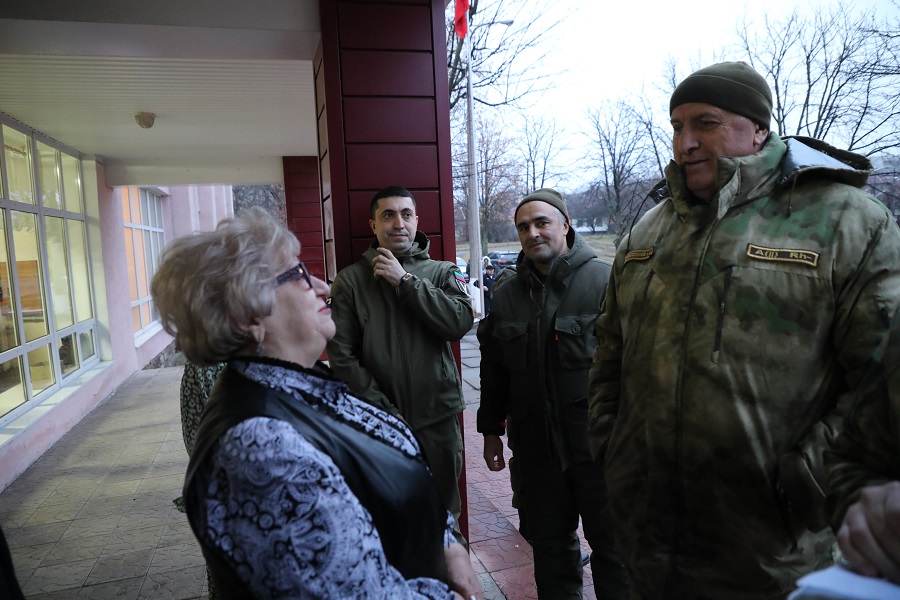 Школьники Луганска в год Гамзатова смогут провести летние каникулы в Дагестане