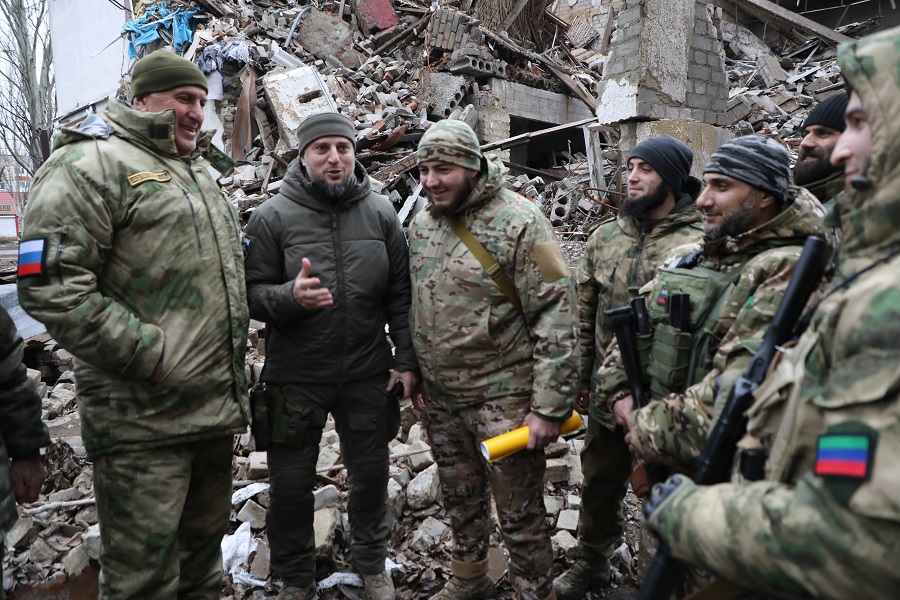 Абдулмуслим Абдулмуслимов передал военнослужащим ЛНР 35 тонн гуманитарной помощи