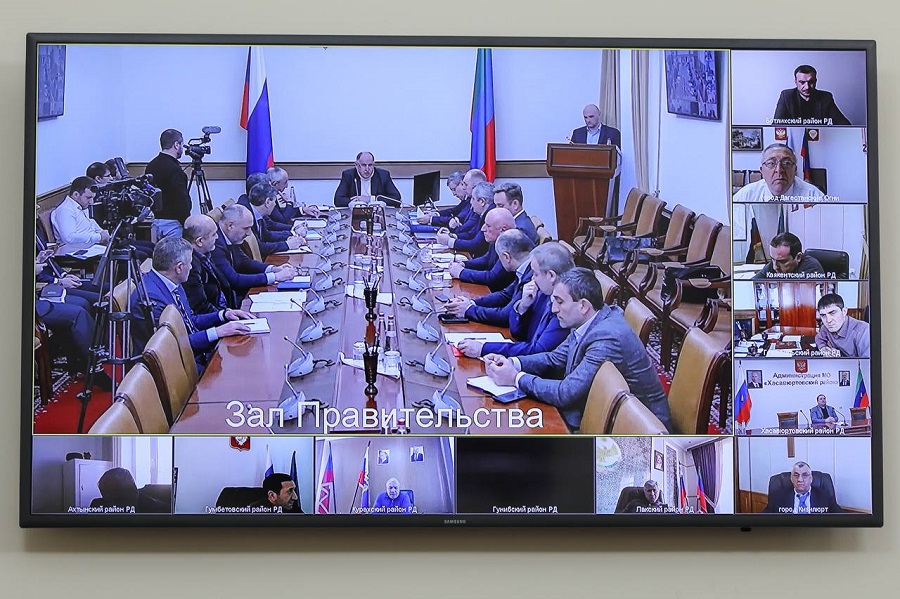 Абдулмуслим Абдулмуслимов провёл заседание штаба по обеспечению безопасности электроснабжения в республике