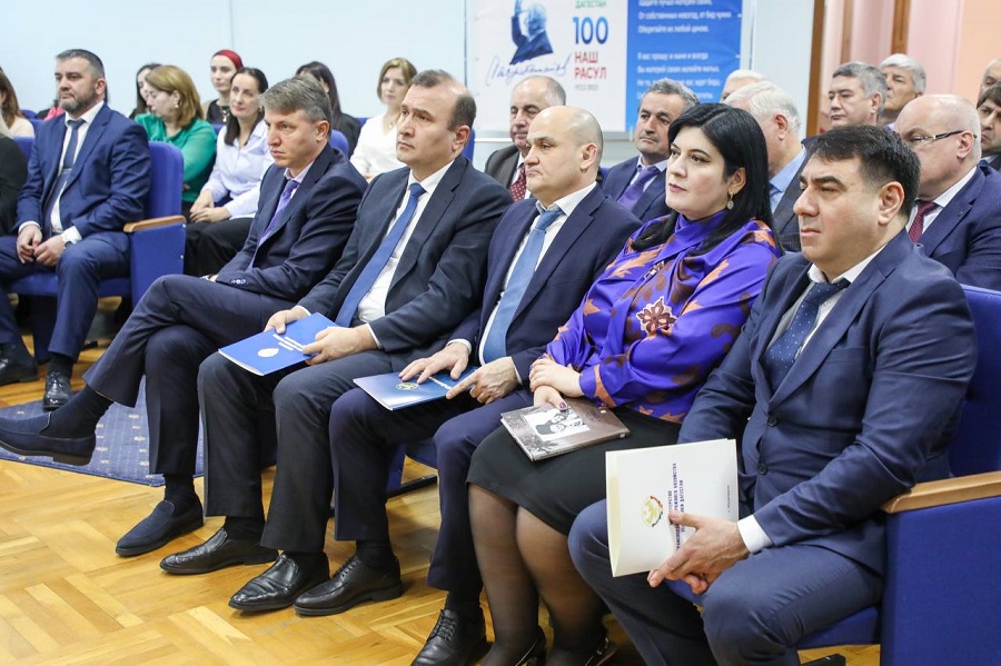 С 2025 года начнется строительство двух крупных дорог в обход Дербента и Хасавюрта