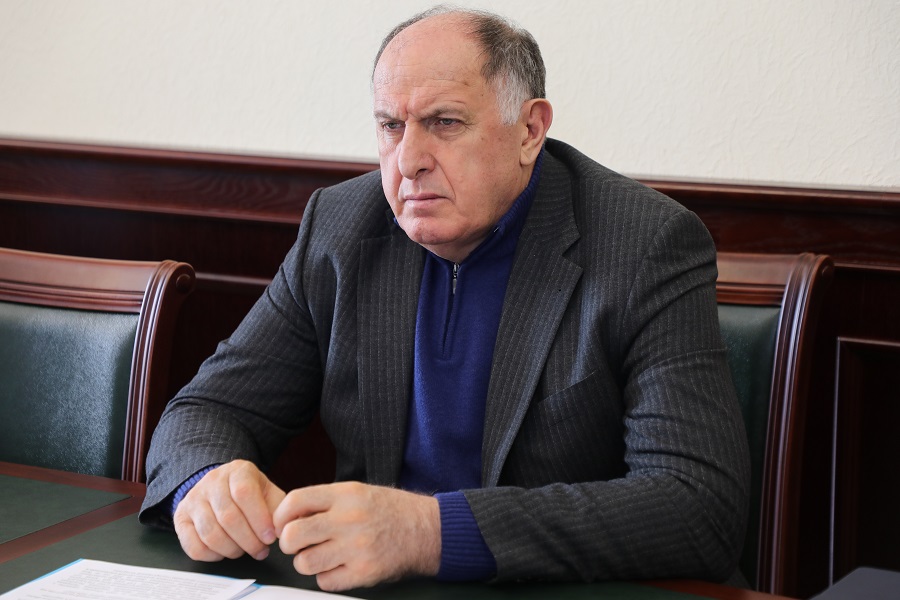 Энергетики завершают установку нового трансформатора 25 МВт на подстанции «Махачкала-110»