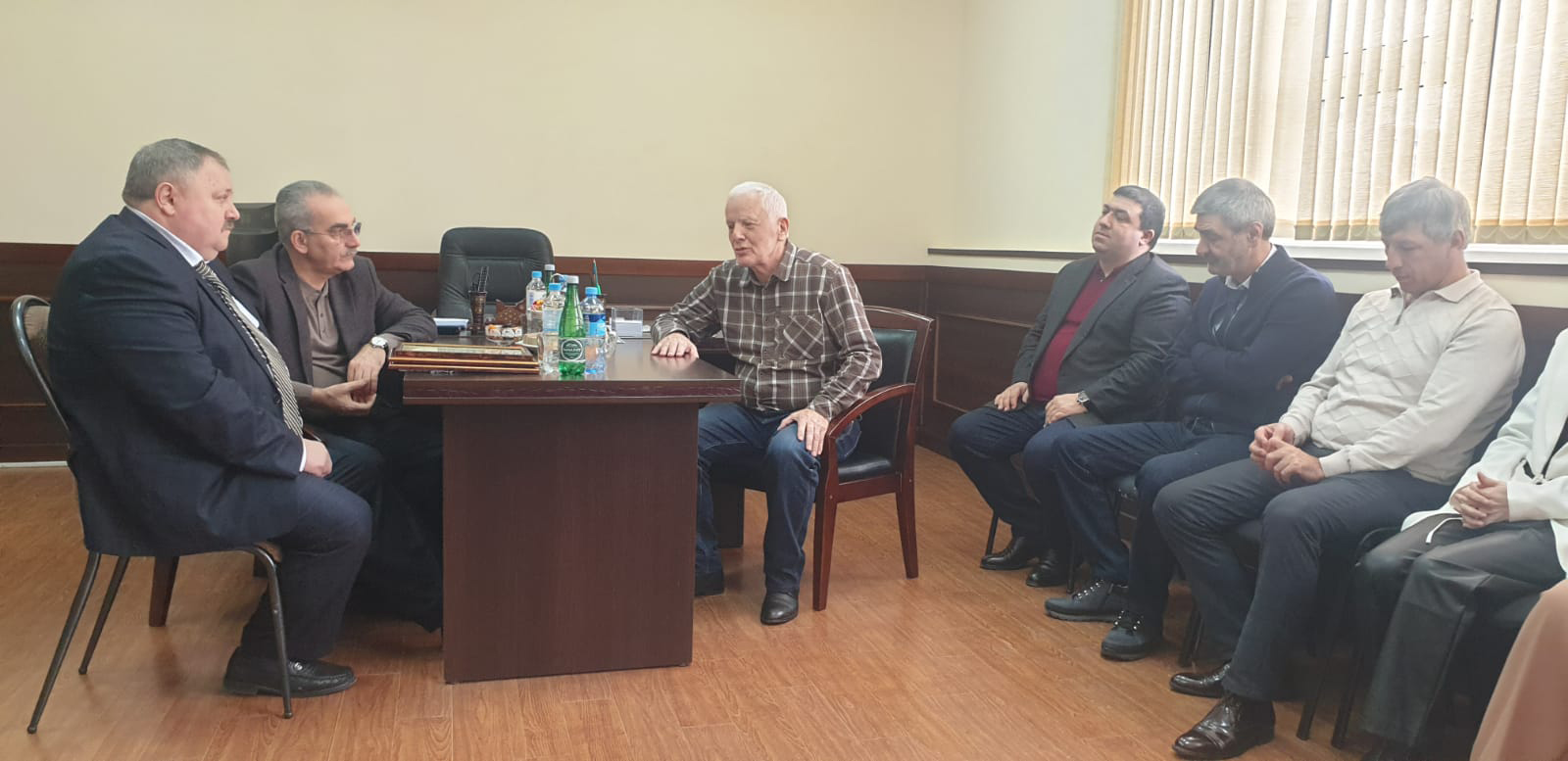 Нариман Абдулмуталибов ознакомился с деятельностью дагестанского научного учреждения КаспНИРХ