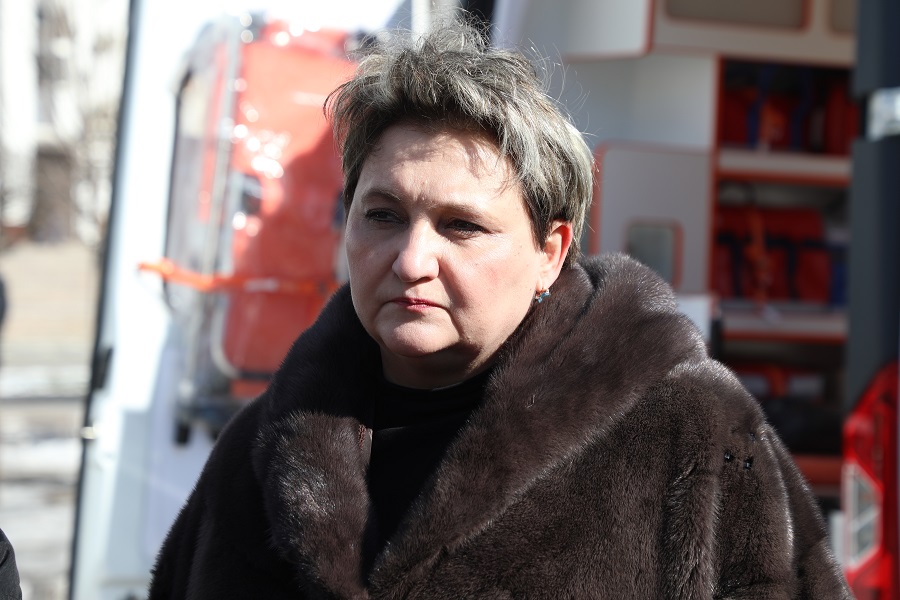 14  машин скорой помощи и 12 передвижных ФАПов получат медучреждения Дагестана