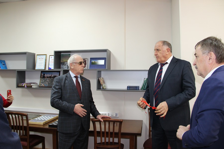 Центр общения старшего поколения открылся на базе Социального фонда Дагестана
