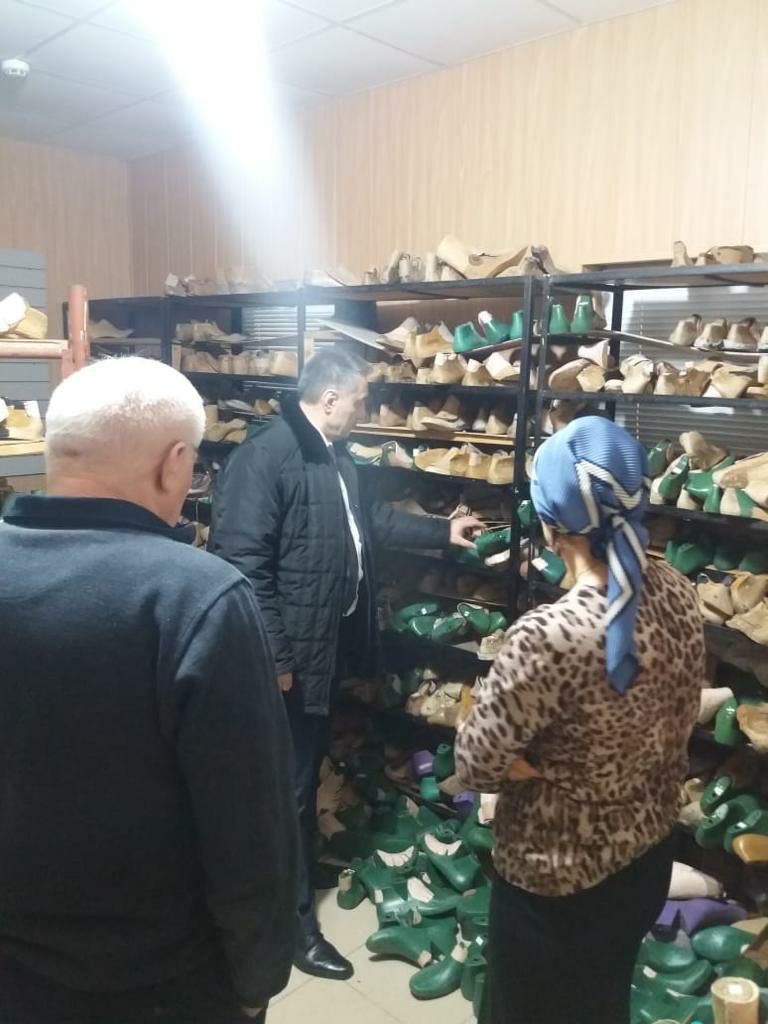 Абдурахман Махмудов ознакомился с работой Махачкалинского протезно-ортопедического предприятия