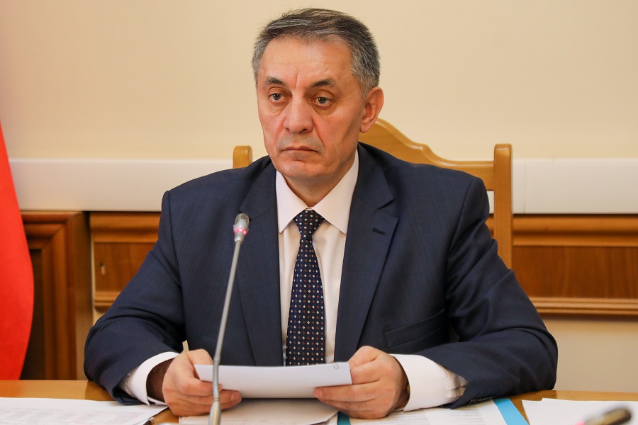Механизмы погашения кредиторской задолженности медорганизаций обсудили в Правительстве РД