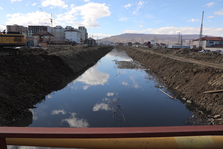 Очистку реки Черкес-Озень завершат до конца 2024 года