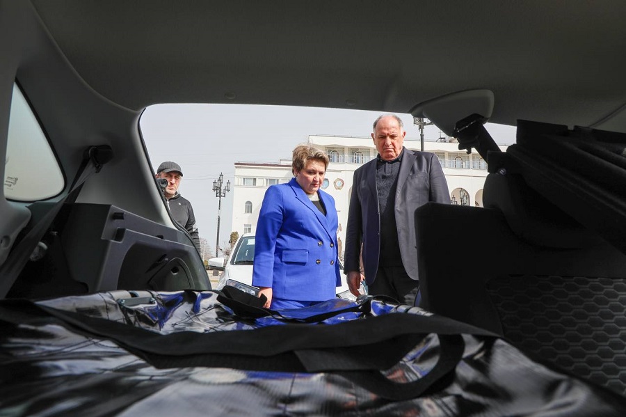 32 новых автомобиля для нужд здравоохранения Дагестана поставлено в республику