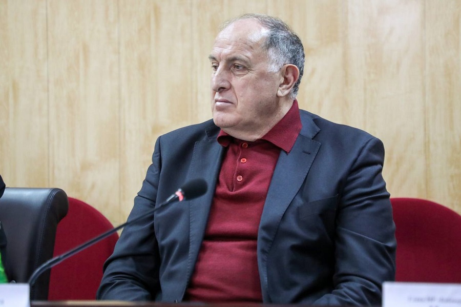Абдулмуслим Абдулмуслимов рассказал о старте весенних полевых работ в Дагестане