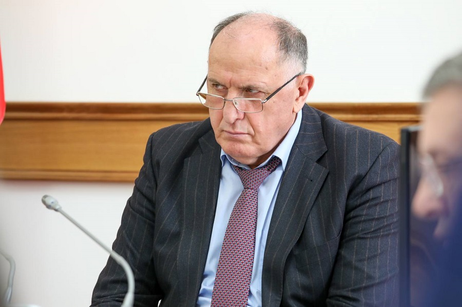 Абдулмуслим Абдулмуслимов провёл заседание Оперативного штаба