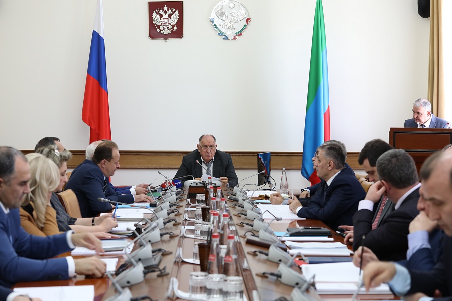 Начало строительства около 100 социальных объектов предусмотрено в 2023 году в Дагестане