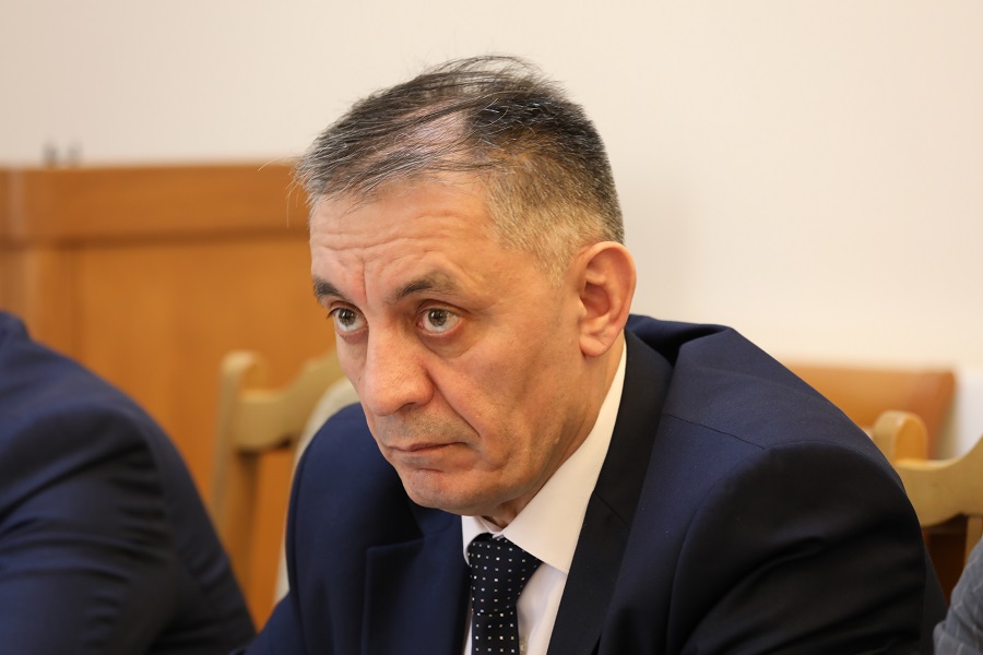Максим Владимиров провел совещание по вопросам исполнения поручений Президента России в Дагестане