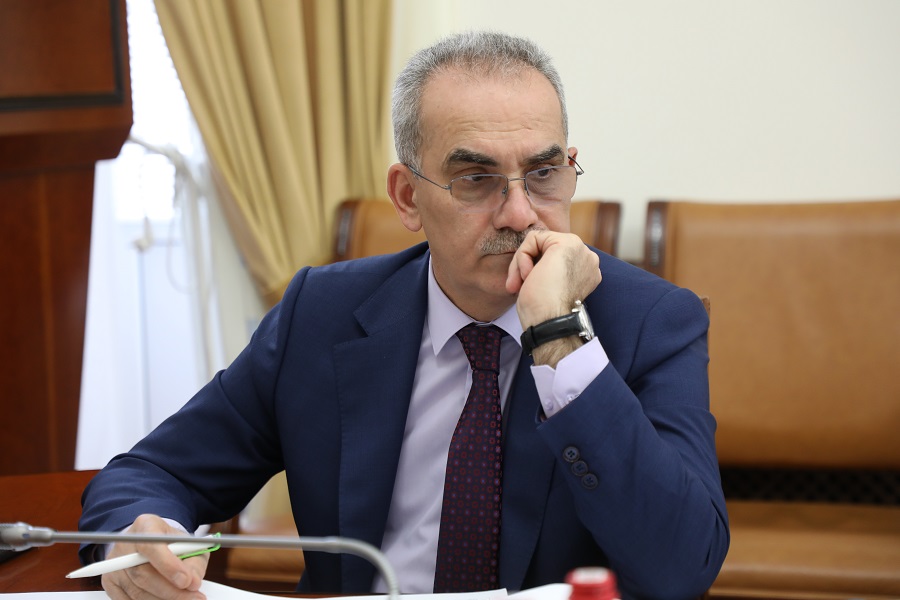 Под руководством Абдулмуслима Абдулмуслимова обсудили ход реализации поручений Главы РД по развитию сельского хозяйства