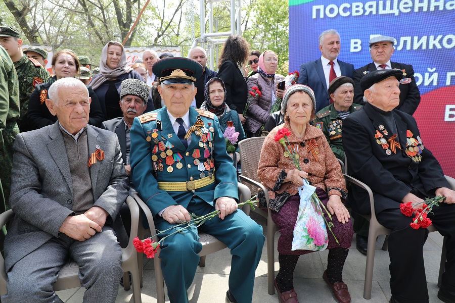 Абдулмуслим Абдулмуслимов принял участие в патриотической акции "Вахта Памяти"