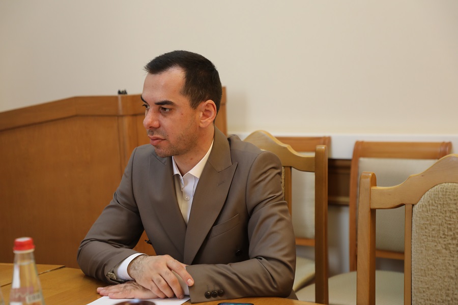 Ситуацию с заболеваемостью корью обсудили в Правительстве Дагестана