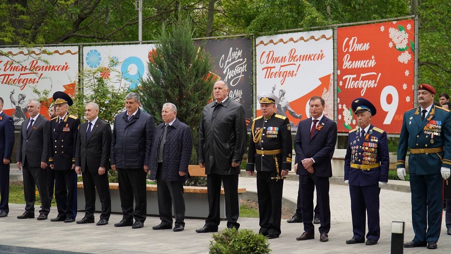 Абдулмуслим Абдулмуслимов принял участие в праздничных мероприятиях, посвященных Дню Победы