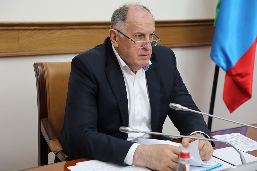 Абдулмуслим Абдулмуслимов поручил выработать меры по развитию природного заповедника «Дагестанский»