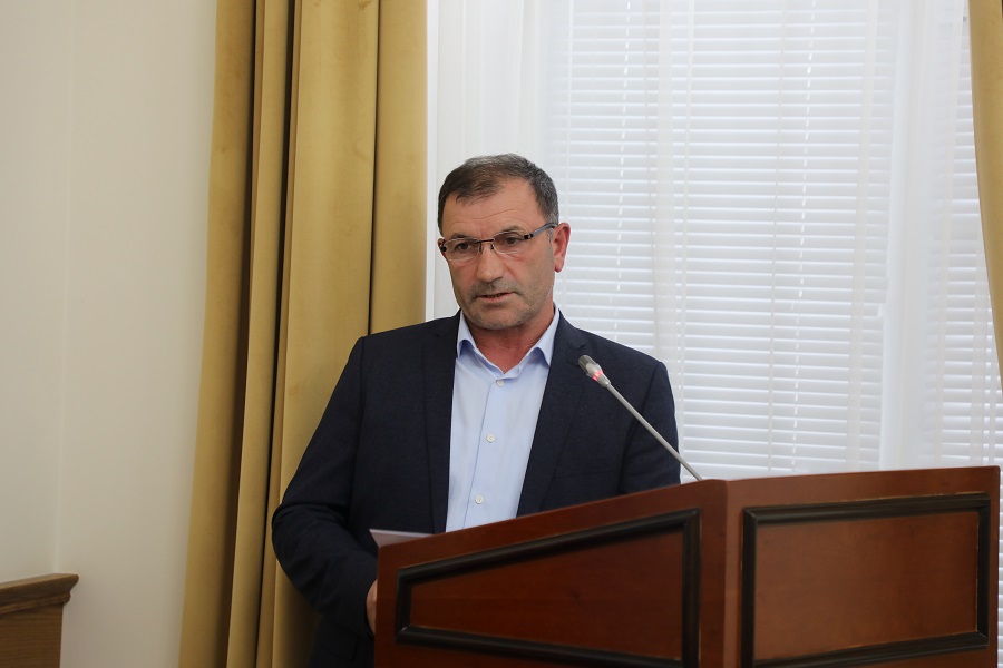 Абдулмуслим Абдулмуслимов поручил выработать меры по развитию природного заповедника «Дагестанский»