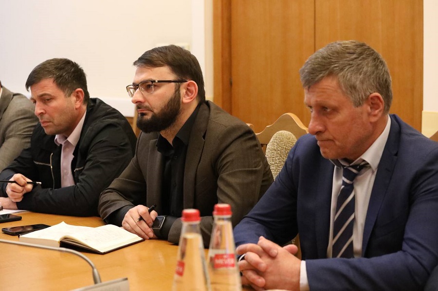 Обеспечение чистоты на туристических объектах Дагестана обсудили в Правительстве региона