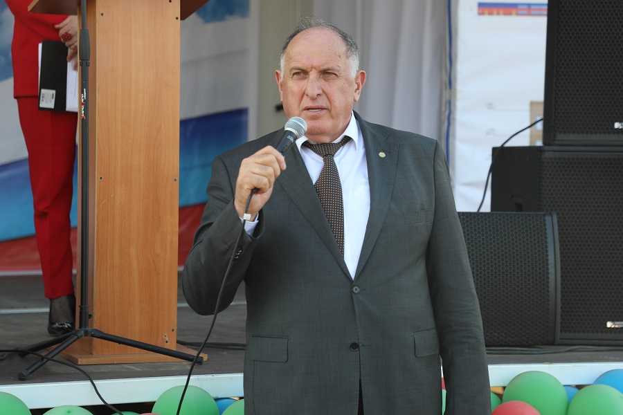 Абдулмуслим Абдулмуслимов дал старт началу строительства мясокомбината полного цикла «Дагмясо»