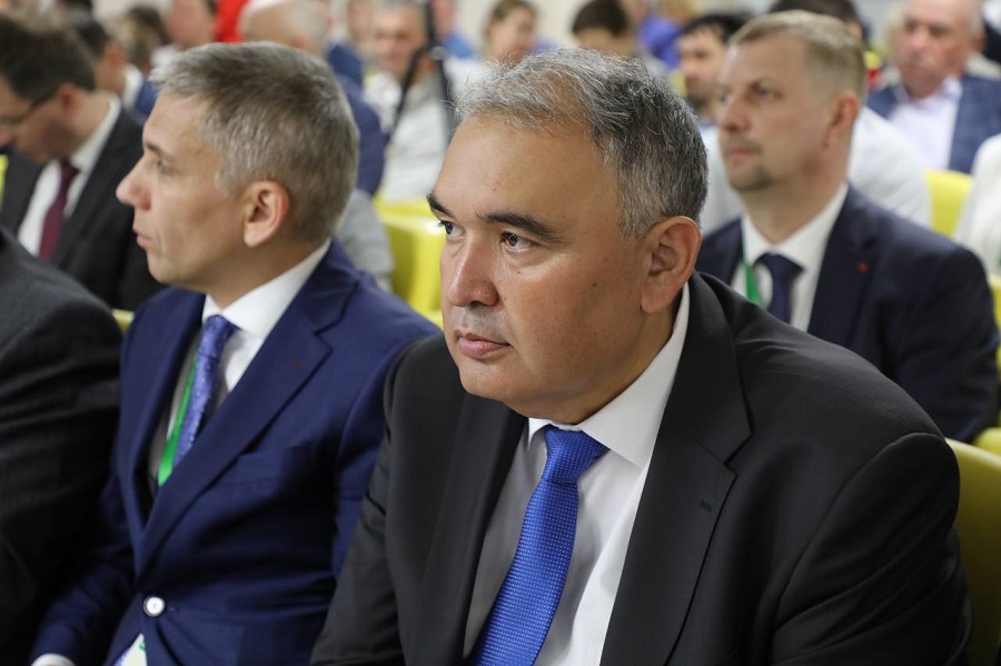 Перспективы развития рынка шерсти обсудили в рамках XXIII Российской выставки племенных овец и коз в Каспийске
