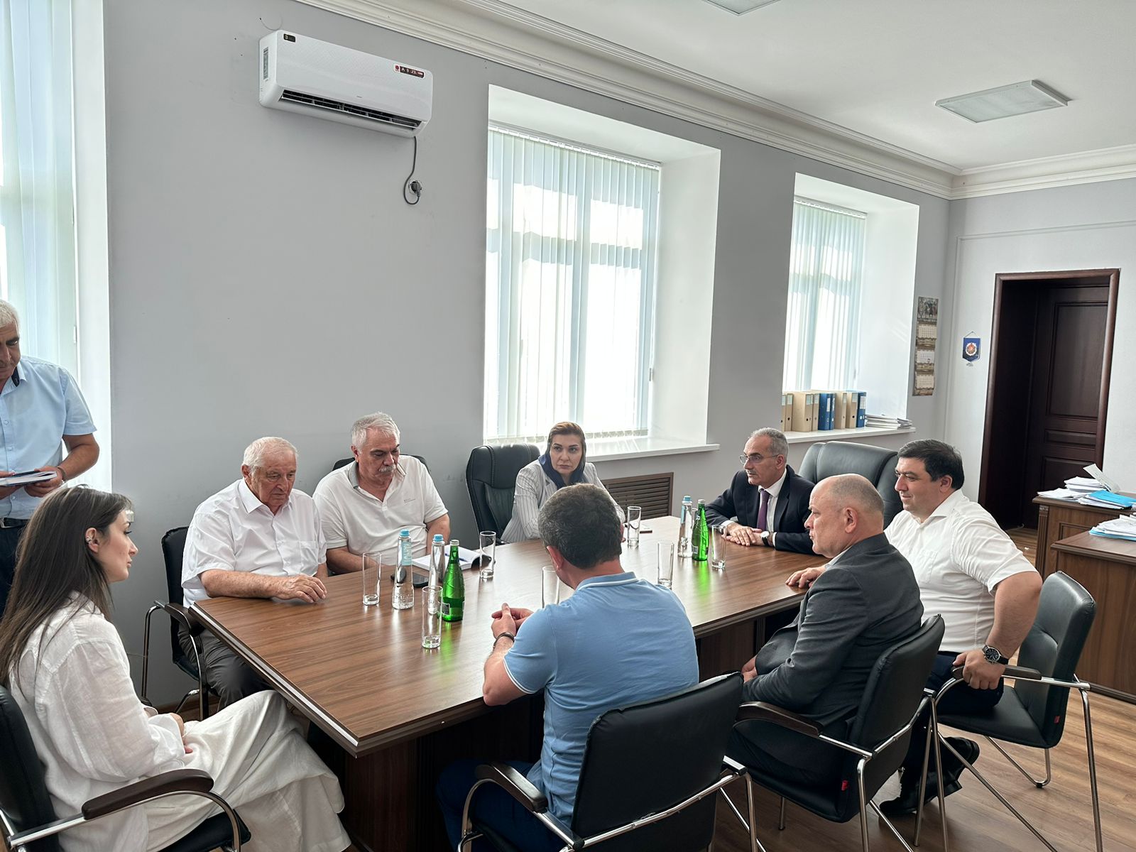 Нариман Абдулмуталибов представил коллективу Комитета по рыбному хозяйству Дагестана нового руководителя