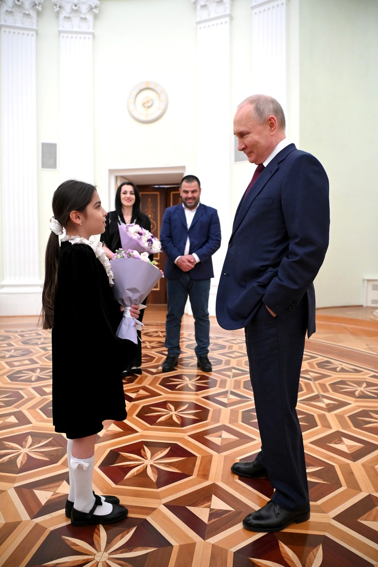 Абдулмуслимов: «Владимир Путин благодаря маленькой Раисат вновь показал свое особое отношение к Дагестану»