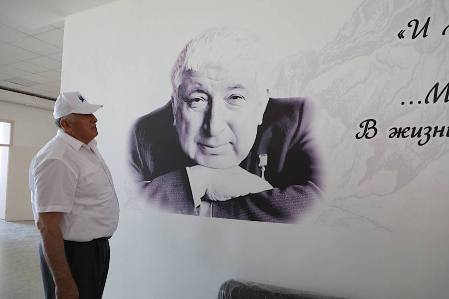 Крупнейшая новая школа готовится к открытию в махачкалинском поселке Семендер
